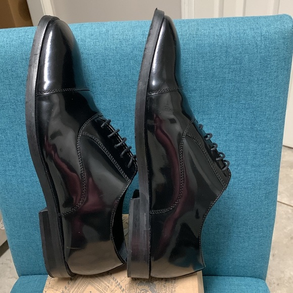 WALK LONDON Alex Oxford Toe Cap Shoe - Picture 11 of 16